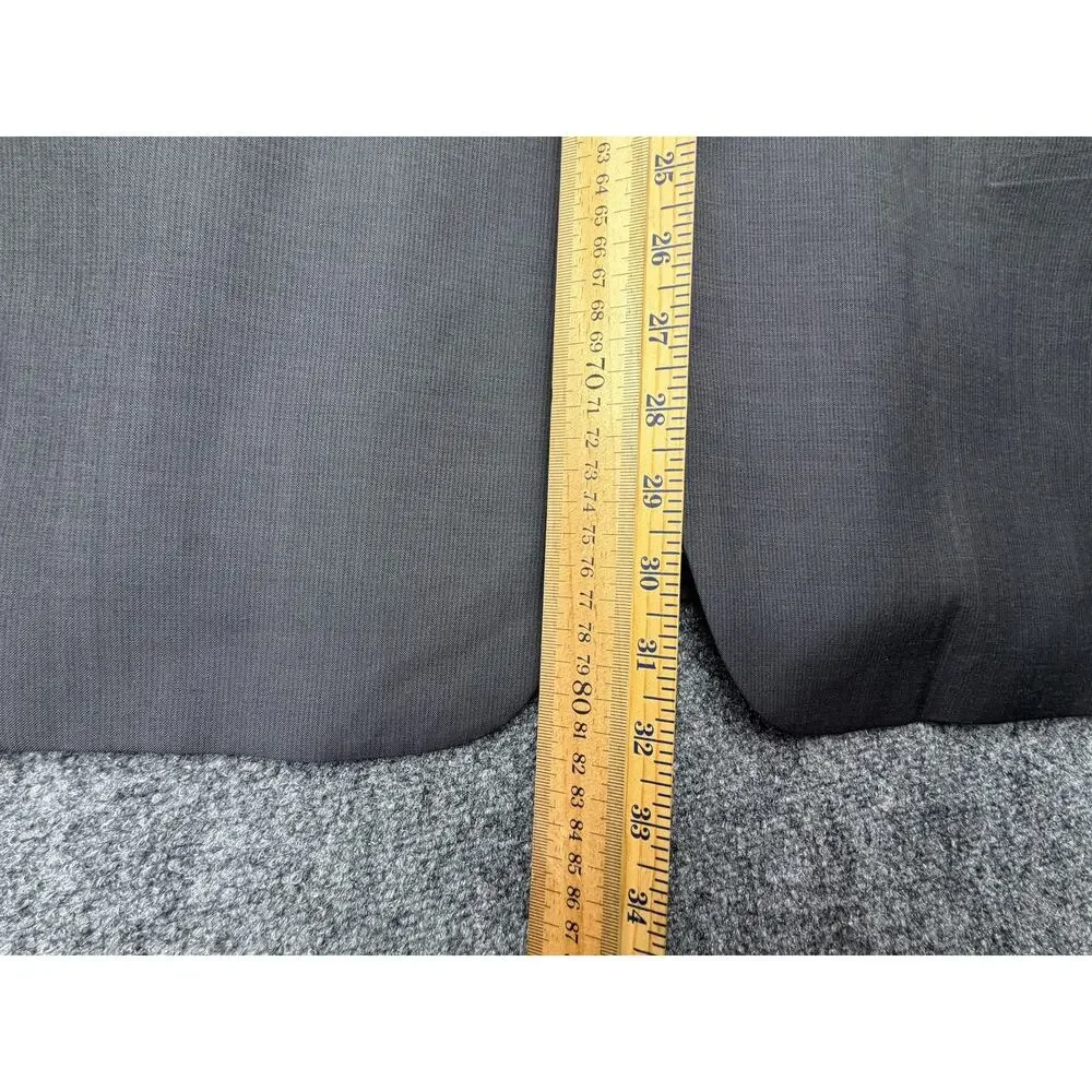 BOSS Hugo Boss Blazer 42R Gray 100% Virgin Wool 2 Button Made Turkey